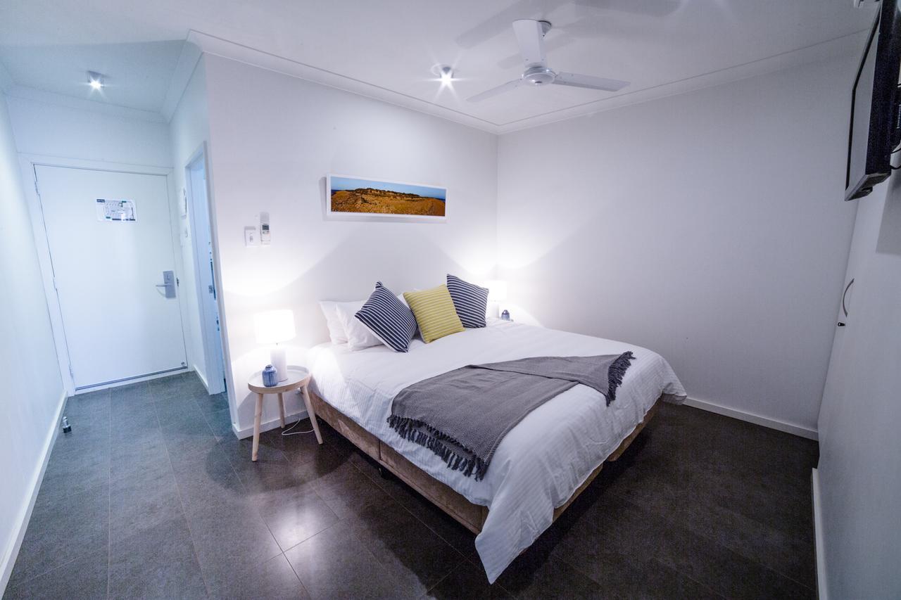 ออนสโลว์ บีช รีสอร์ต Hotel ภายนอก รูปภาพ